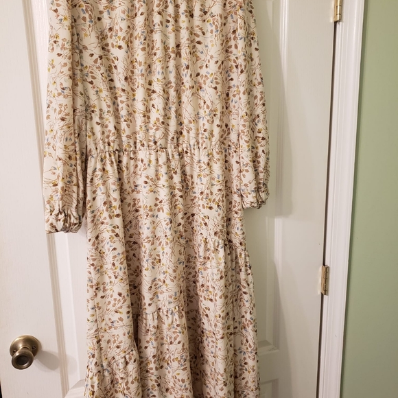 Mignon doo dress size 16
